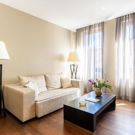 Nj Hotels & Apartments San Pietro All'Orto 6 Milan Bagian luar foto