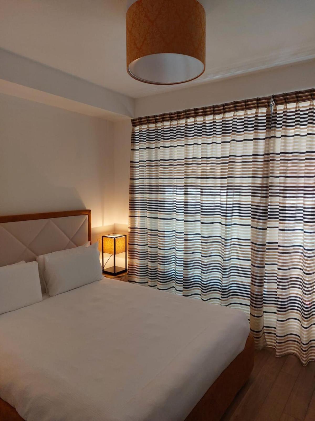 Nj Hotels & Apartments San Pietro All'Orto 6 Milan Bagian luar foto